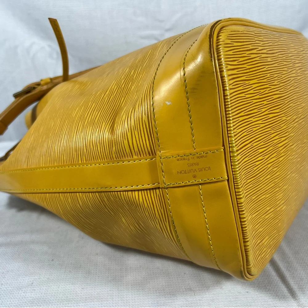 3148: Louis Vuitton Epi Noé GM Kenyan Fawn Yellow Bucket Bag